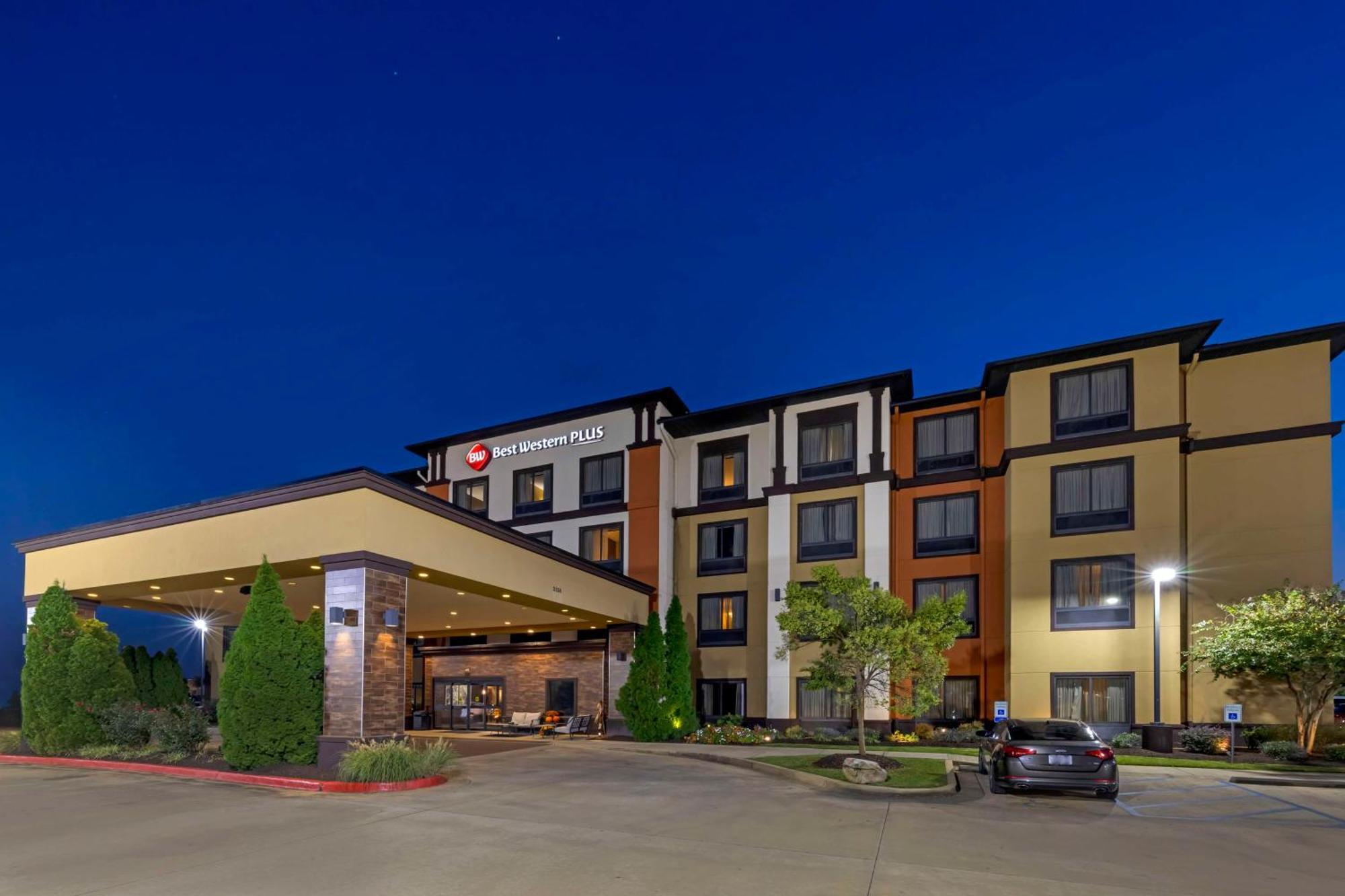 Best Western Plus Tupelo Inn & Suites Екстериор снимка